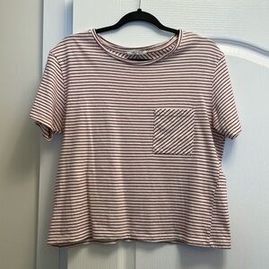 Zara, cropped t-shirt with pocket, in good condition!